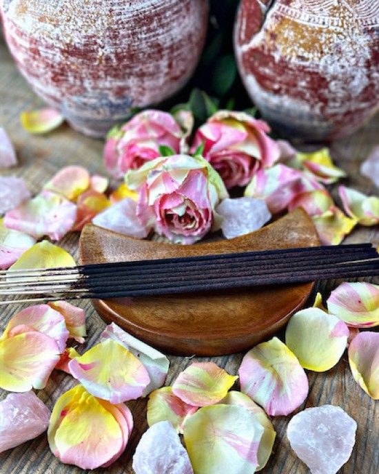 Mayan Rose Incense (25cm)- 20 pack