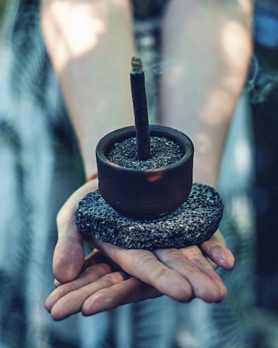 UMO Incense Holder Pack (Burner and Volcanic Soil)- BACK IN STOCK