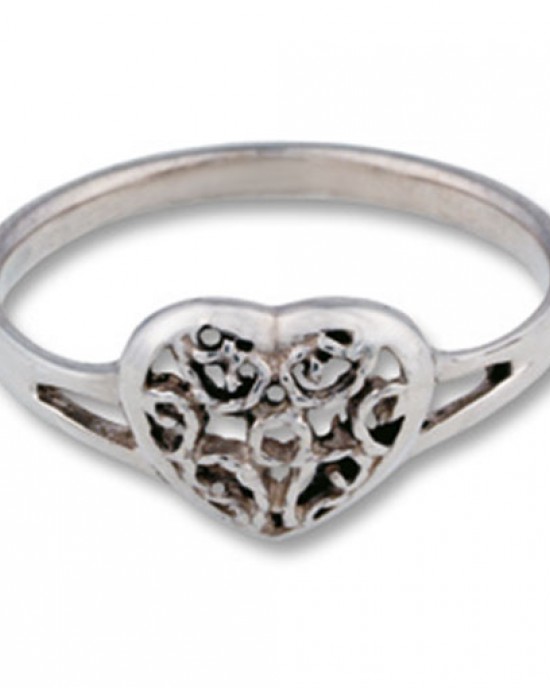 Filigree Heart Ring